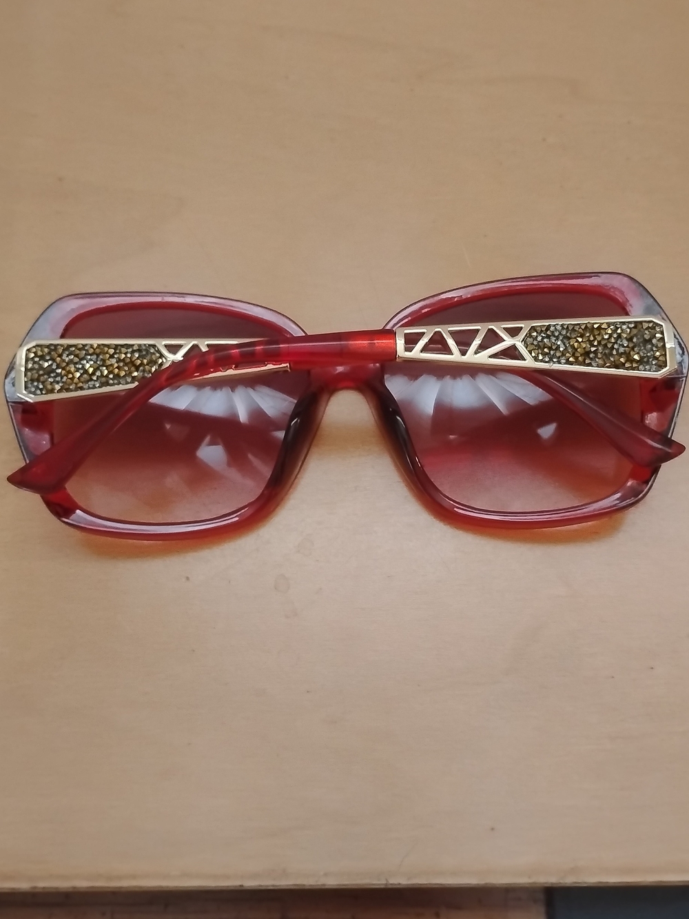Brand New Red Women's Oversized Sunglasses with Gold Accent